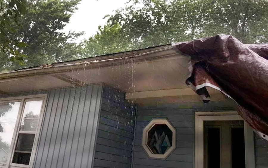 Leaking roof with tarp